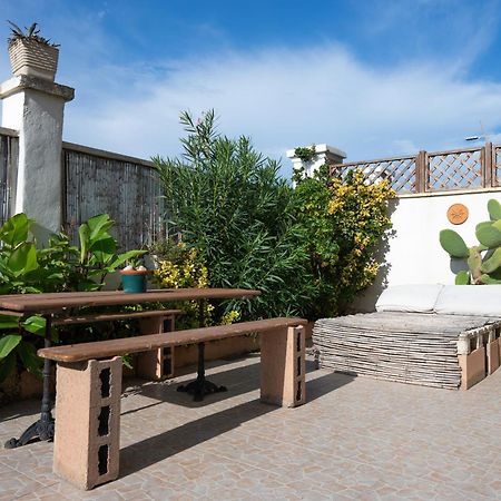 Domus Anna Lägenhet Lido di Ostia Exteriör bild